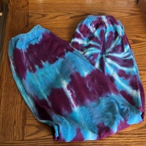 Women’s medium blu and purple joggers
